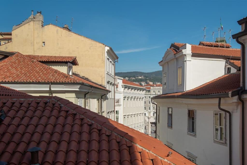 Torretta10 - Studio Apartment Triëst Buitenkant foto